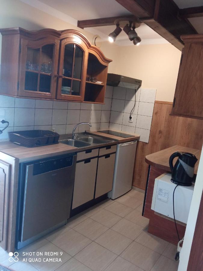P-4 Apartment Retowo  Luaran gambar